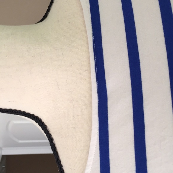 Top - Picture 7 of 8